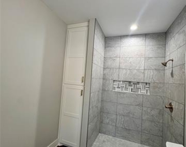 2713 Stone Briar Drive - Photo Thumbnail 19