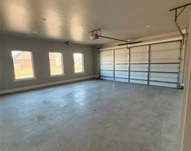 2713 Stone Briar Drive - Photo Thumbnail 27