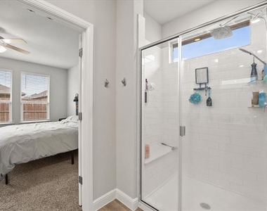 1009 Croxley Way - Photo Thumbnail 21