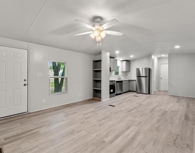 367 Box Road - Photo Thumbnail 4