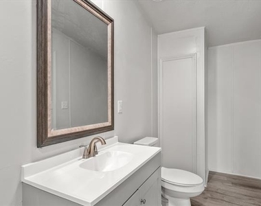 367 Box Road - Photo Thumbnail 16