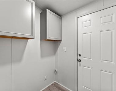 367 Box Road - Photo Thumbnail 15
