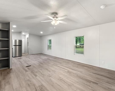 367 Box Road - Photo Thumbnail 5