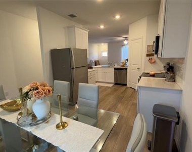 5105 Greywing Drive - Photo Thumbnail 5
