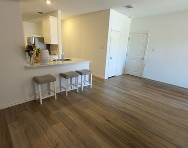 5105 Greywing Drive - Photo Thumbnail 2