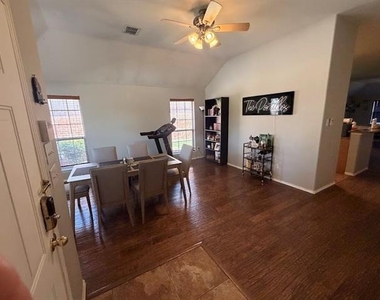 9120 Bedford Lane - Photo Thumbnail 1