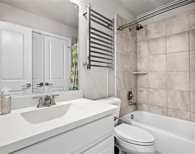 7600 Glenwick - Photo Thumbnail 33
