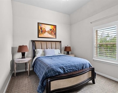7600 Glenwick - Photo Thumbnail 34