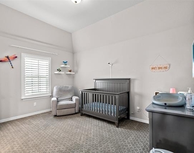 7600 Glenwick - Photo Thumbnail 31