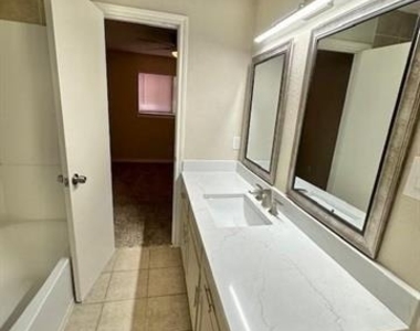 4119 Spring Meadow Lane - Photo Thumbnail 18