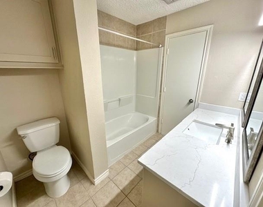 4119 Spring Meadow Lane - Photo Thumbnail 19