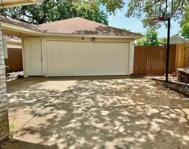 4119 Spring Meadow Lane - Photo Thumbnail 24