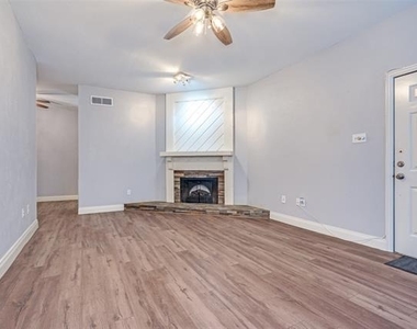 9254 Forest Lane - Photo Thumbnail 10