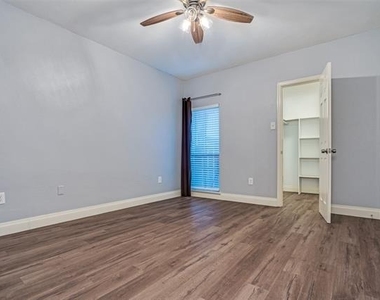 9254 Forest Lane - Photo Thumbnail 19