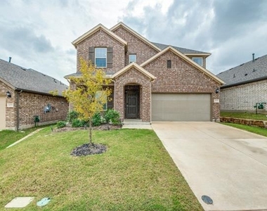 433 Waterman Avenue - Photo Thumbnail 7