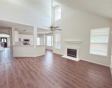 1196 Winnipeg Drive - Photo Thumbnail 11