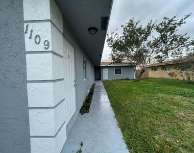 1109 Nw 6th Avenue - Photo Thumbnail 1