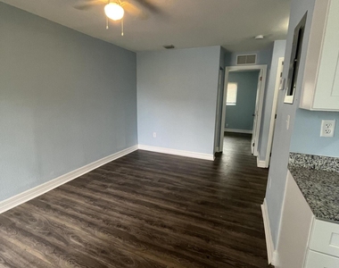 1109 Nw 6th Avenue - Photo Thumbnail 5