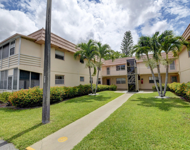 468 Saxony Way - Photo Thumbnail 13
