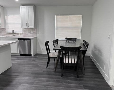 1616 Nw 5th Street - Photo Thumbnail 1