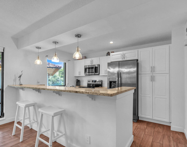632 Brackenwood Cove - Photo Thumbnail 5