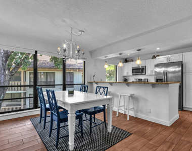 632 Brackenwood Cove - Photo Thumbnail 3