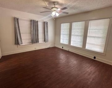 342 Prospect Street - Photo Thumbnail 4