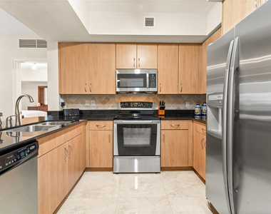 1830 Radius Drive - Photo Thumbnail 2