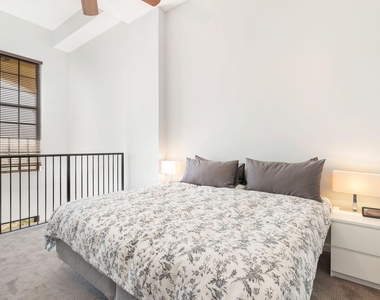 801 S Olive Avenue - Photo Thumbnail 9