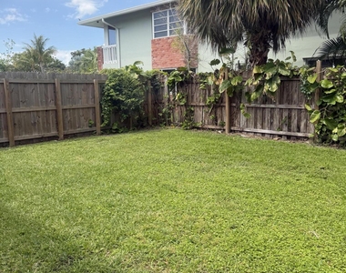 1151 Ne 26th Avenue - Photo Thumbnail 18