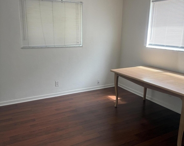 1151 Ne 26th Avenue - Photo Thumbnail 7