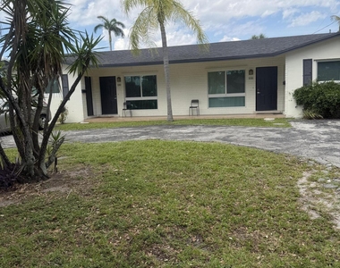 1151 Ne 26th Avenue - Photo Thumbnail 12