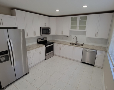 6289 Lear Drive - Photo Thumbnail 1