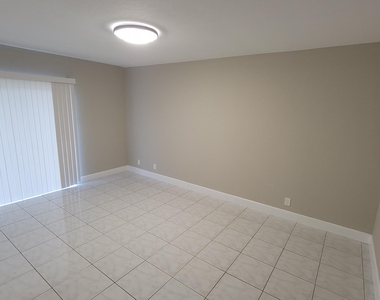 6289 Lear Drive - Photo Thumbnail 4