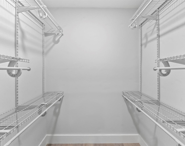 1101 Ne 18th Avenue - Photo Thumbnail 9
