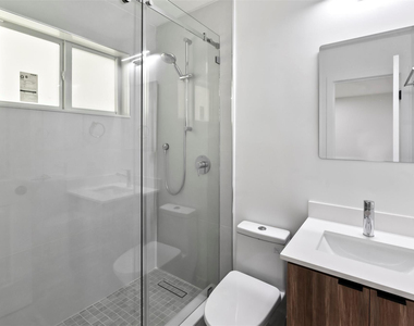 1101 Ne 18th Avenue - Photo Thumbnail 8