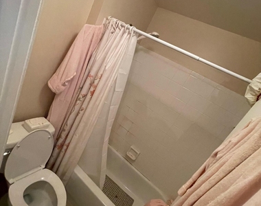 6976 Sw 39th Street - Photo Thumbnail 3
