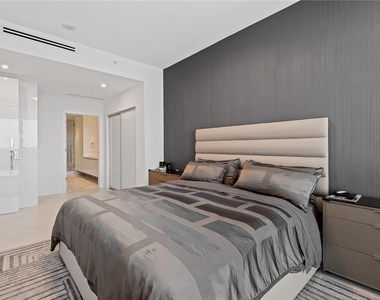 701 N Fort Lauderdale Beach Boulevard - Photo Thumbnail 9