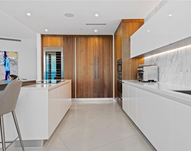 701 N Fort Lauderdale Beach Boulevard - Photo Thumbnail 4