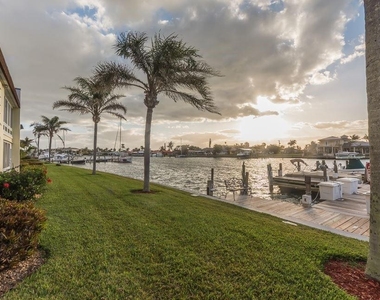 1315 Bayshore Drive - Photo Thumbnail 16