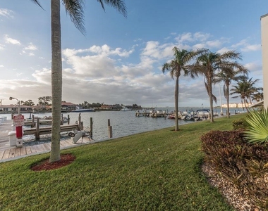 1315 Bayshore Drive - Photo Thumbnail 2