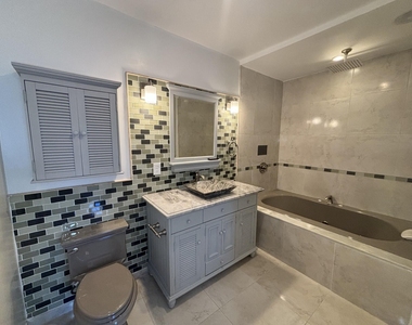 10440 Sw Stephanie Way - Photo Thumbnail 4