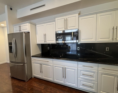10440 Sw Stephanie Way - Photo Thumbnail 10