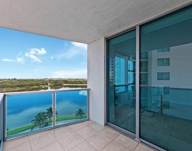 2641 N Flamingo Road - Photo Thumbnail 11
