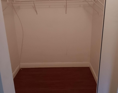 4983 W Pinemore Lane - Photo Thumbnail 8