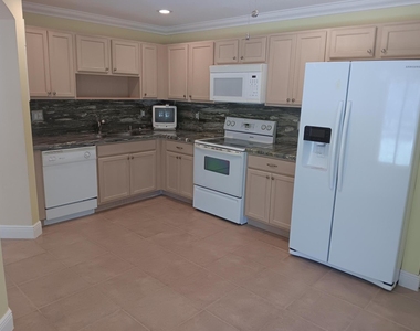 4983 W Pinemore Lane - Photo Thumbnail 4