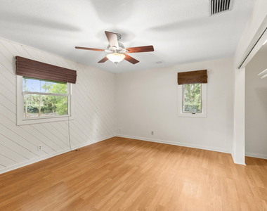 17534 N 103rd Ter Terrace N - Photo Thumbnail 13