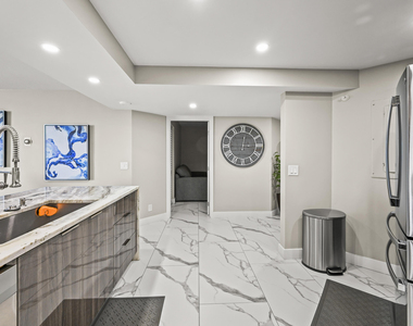 9650 S Ocean Drive - Photo Thumbnail 8