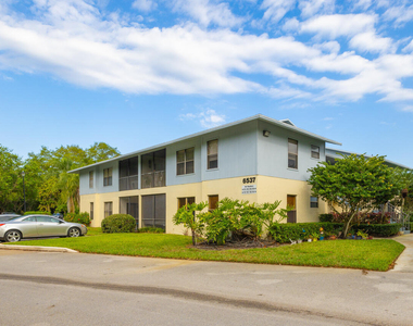 6537 Se Federal Highway - Photo Thumbnail 1