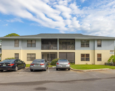 6537 Se Federal Highway - Photo Thumbnail 2